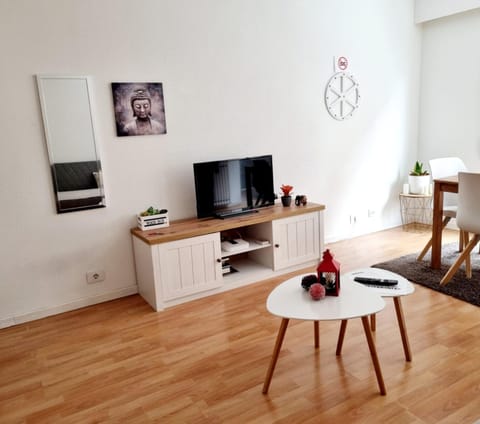 acogedor, con garaje, céntrico. Apartment in Vigo