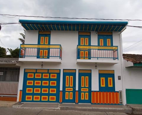 Property building, Day