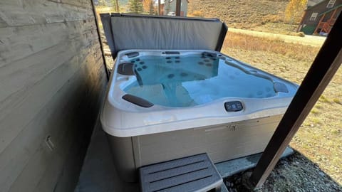 Overlook, 0015 House in Granby