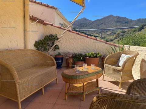 View (from property/room), Balcony/Terrace, Balcony/Terrace, Mountain view