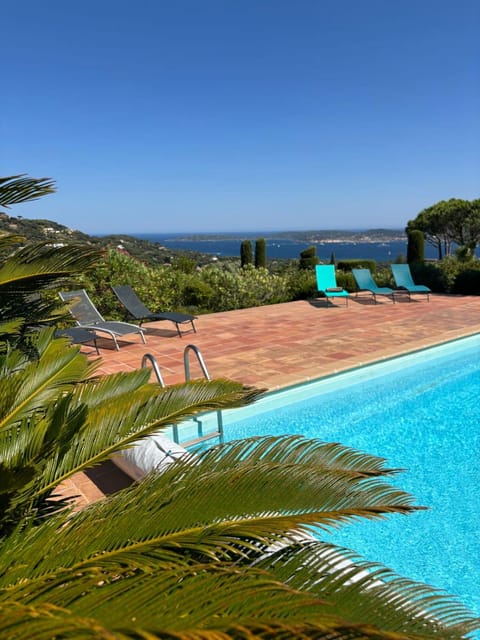 Breathtaking sea view over Saint-Tropez House in Cogolin