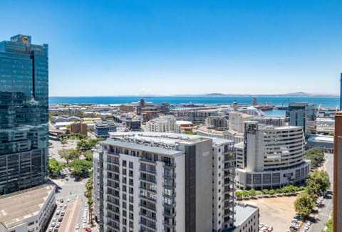 Day, Neighbourhood, Natural landscape, City view, Sea view, Street view