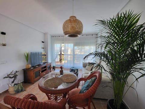 TV and multimedia, Living room, Dining area