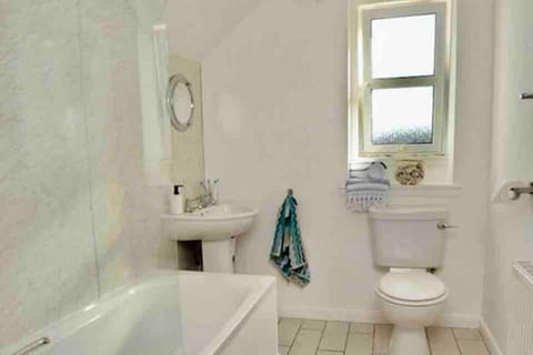 StAndrews- Sleeps4- FamilyFriendly- NewlyRenovated House in Saint Andrews