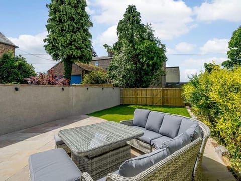 Northdene - 5 star Lake District Cottage House in Allerdale District