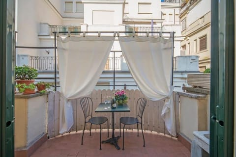 View (from property/room), Balcony/Terrace