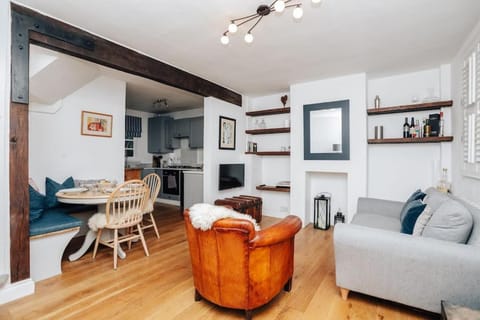 Chalk house - Pet friendly House in Henley-on-Thames