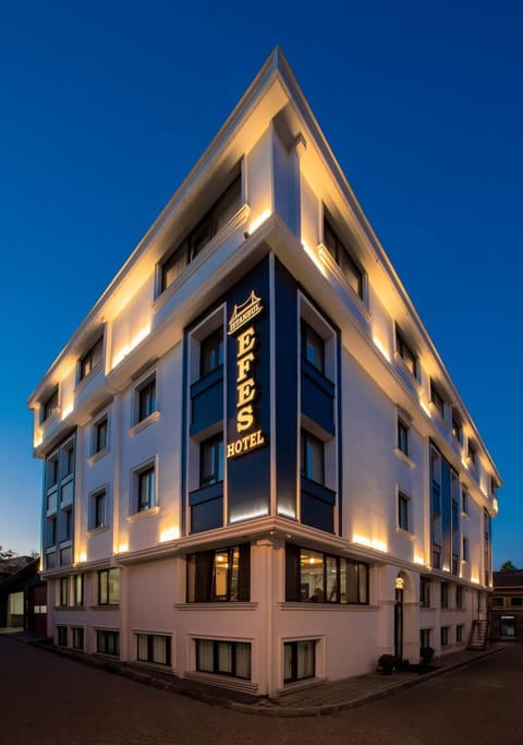 Property building, Night