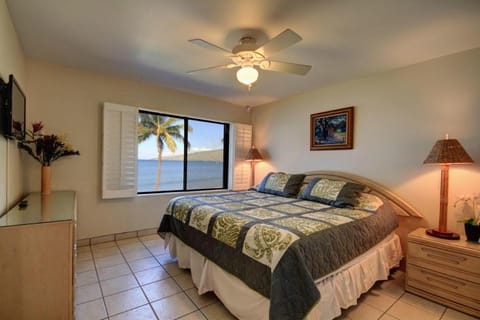 Kihei Beach, #402 condo Apartment in Kalaepohaku