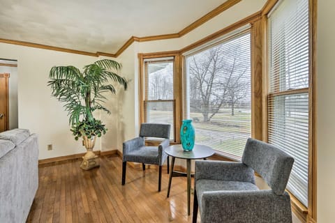 Natures Haven Farmhouse in Pickerington with Deck House in Pickerington