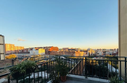 Camp Nou Nueva Casa 91 Apartment in L'Hospitalet de Llobregat