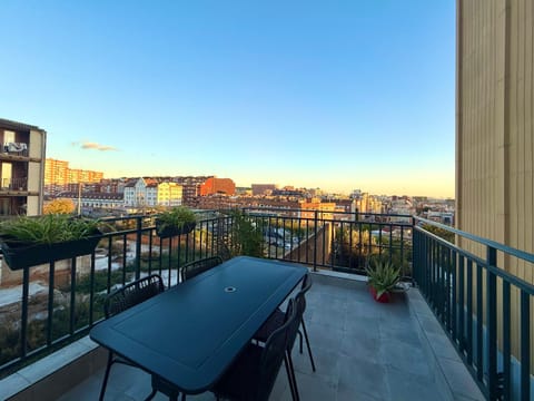 Camp Nou Nueva Casa 91 Apartment in L'Hospitalet de Llobregat