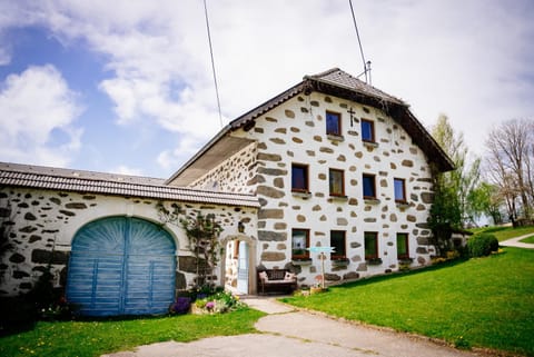 Property building, Facade/entrance, Landmark view