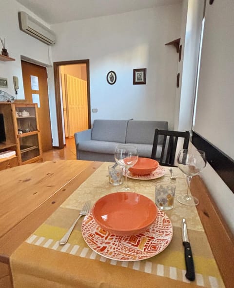 La Casetta - tranquillo in pieno centro - con garage Apartment in Cremona