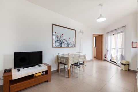 Corner view apartment Apartment in Saint Paul's Bay