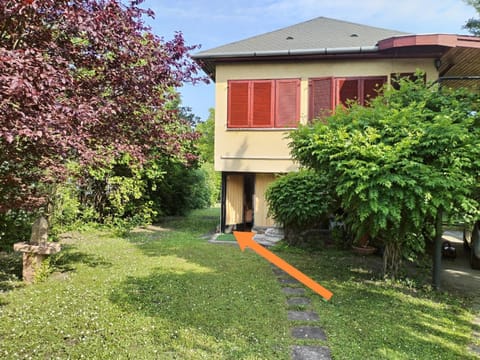 Property building, Garden view