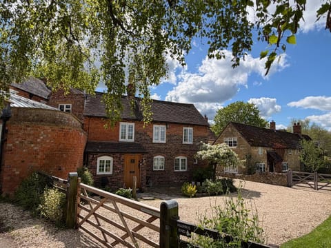 Property building, Spring, Natural landscape, Garden, Garden view