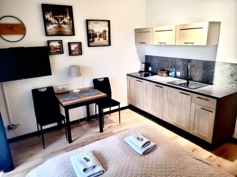 TV and multimedia, Kitchen or kitchenette