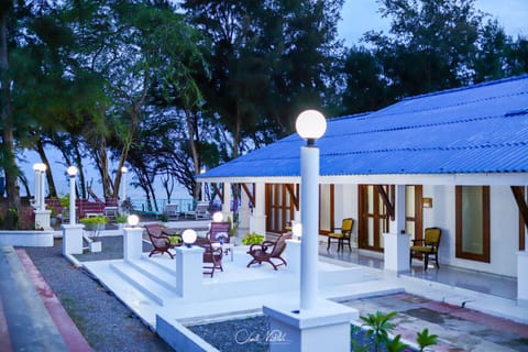 Property building, Night