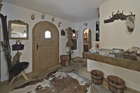 Chesa Brunzigna - Zuoz Apartment in Canton of Grisons