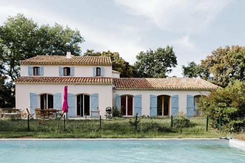 Le domaine de Gaïa Apartment in Aix-en-Provence