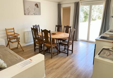 Le domaine de Gaïa Apartment in Aix-en-Provence