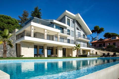 Property building, Pool view, Swimming pool