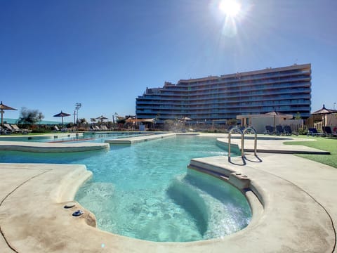 Property building, Swimming pool