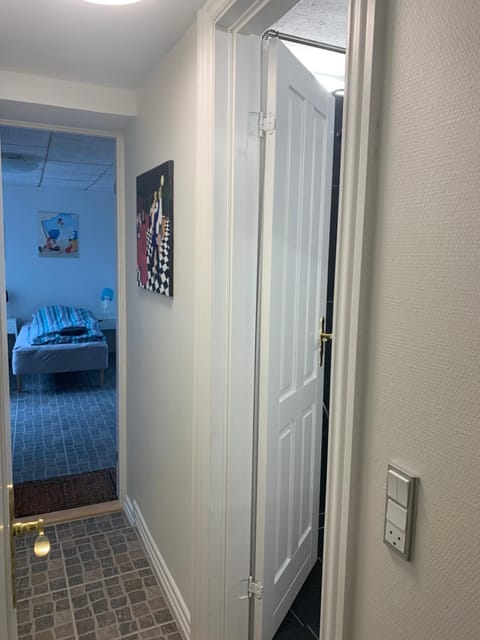 Skovbakkegaardens Bed & Bath - Værelser med eget bad Bed and Breakfast in Aalborg