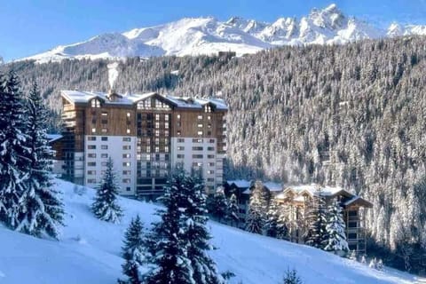 Skiing