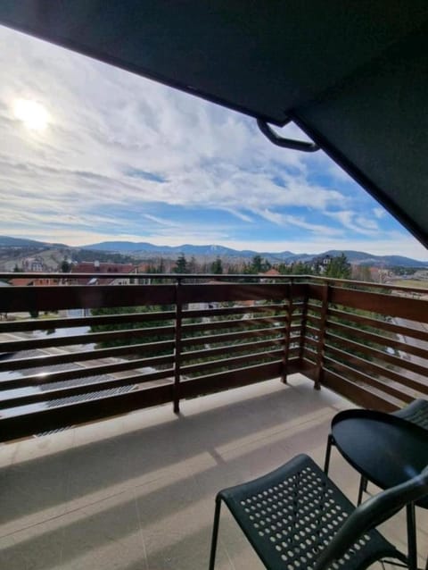 Golden Pine Spa Apartment Apartment in Zlatibor