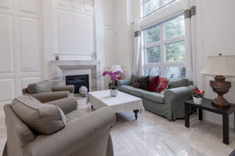 Luxurious Private Rooms in Richmond Vacation rental in Richmond