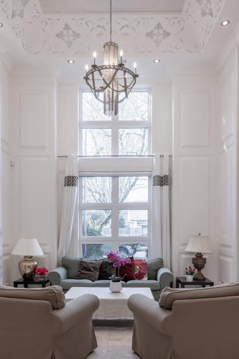 Luxurious Private Rooms in Richmond Vacation rental in Richmond