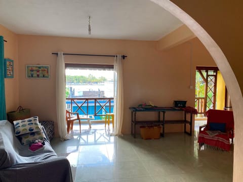 Balcony/Terrace, Living room