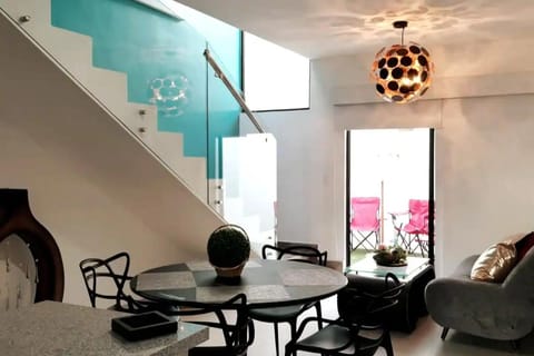 Living room, Seating area, fireplace
