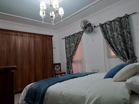 Seafront Apartment in St. Paul's Bay Apartment in Saint Paul's Bay