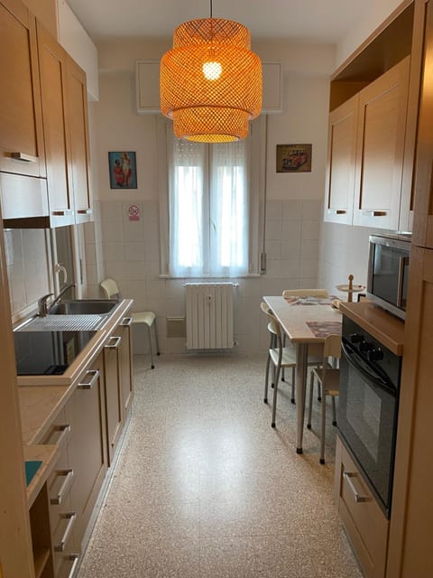 Kitchen or kitchenette, kitchen