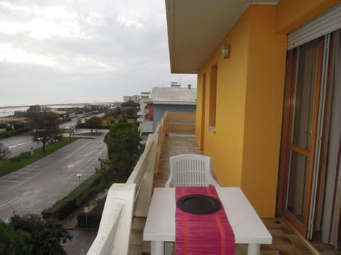 View (from property/room), Balcony/Terrace, furniture