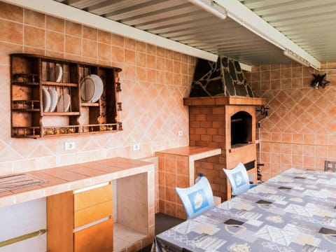 BBQ facilities, Kitchen or kitchenette, Dining area