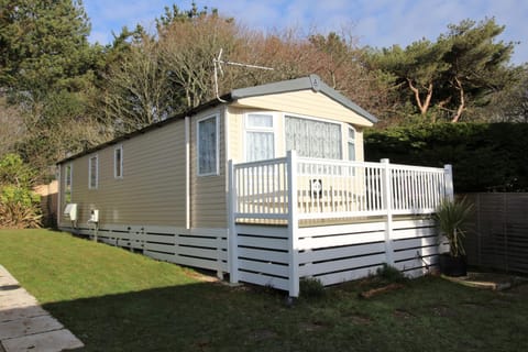 56 Seabreeze Campground/
RV Resort in Milford on Sea