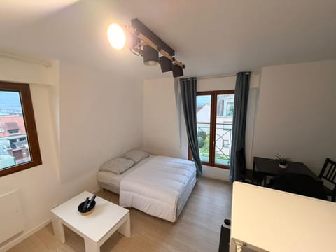 Studio Vernon 31 Apartment in Vernon