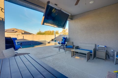 Private Pool Relaxing Phoenix Area Vacation Home! House in Buckeye