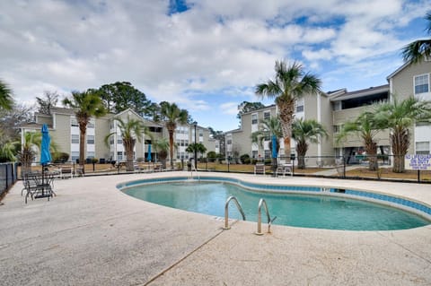2 Mi to Surfside Beach! Myrtle Beach Condo Apartment in Garden City
