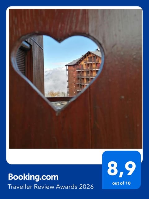 CŒUR D'ALTAÏR RISOUL 1850 Appartement T2 confortable skis aux pieds Apartment in Piedmont