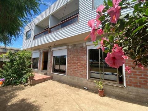 Property building, Day, Garden, Garden view
