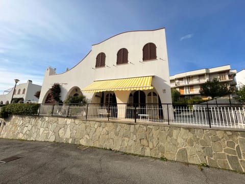 Property building, Landmark view