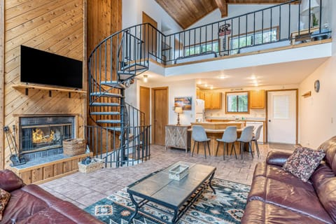 Ptarmigan's Roost Apartment in Whitefish