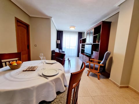 Living room, Dining area