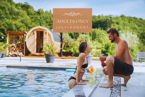 Day, Natural landscape, Sauna, Pool view, Swimming pool