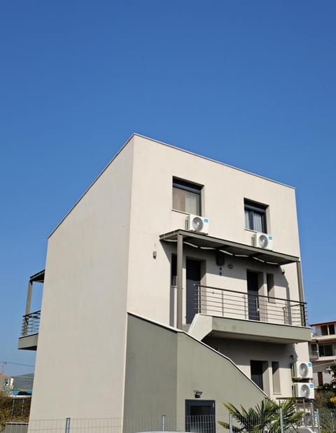 FF Apartments Apartment in Nikiti